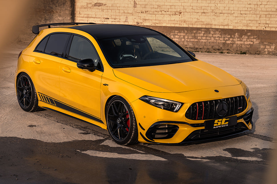 So brutal sieht eine 30-Millimeter-Tieferlegung am Mercedes-AMG A45 S 4MATIC+ aus!